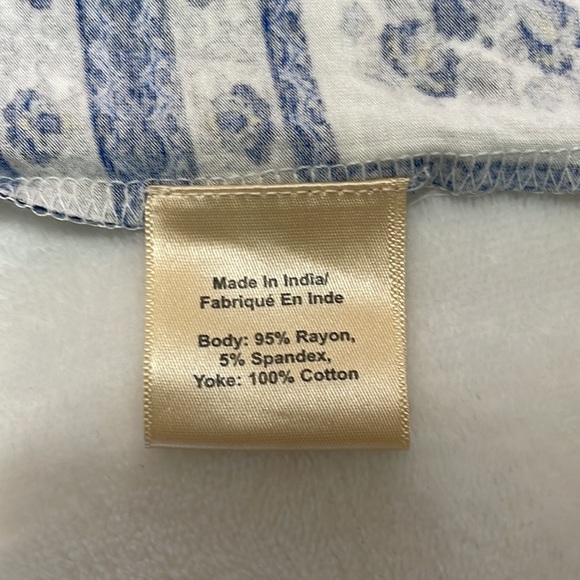 NWT Anthropologie Top. - Picture 4 of 8